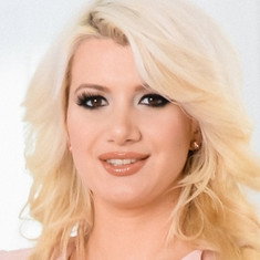 Layla Price