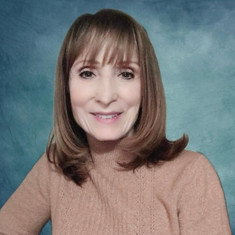 Elaine Apruzzese