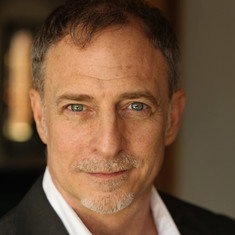 Gary J. Klavans
