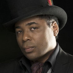 Chris Thomas King