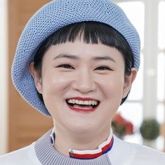 Kim Shin-young