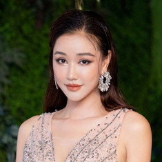 Maya