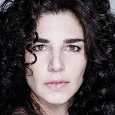 Laura Fajngold