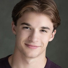 Avery Esteves