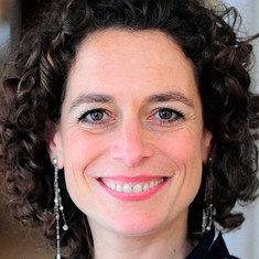 Alex Polizzi