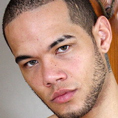Nathaniel Bronze