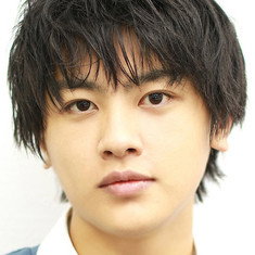 Takusu Maekawa
