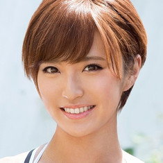 Emi Sakuma