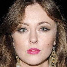 Katharine Isabelle