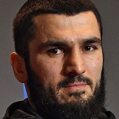 Artur Beterbiev