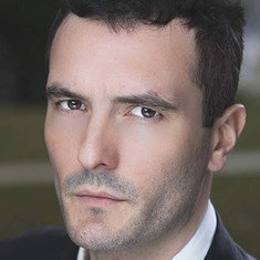 Jonathan Drew