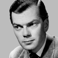 Derek Blomfield