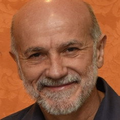 Yashar Zambuzzi