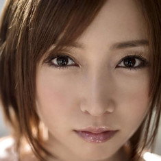 Ayumi Shimada