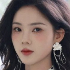 周嘉怡