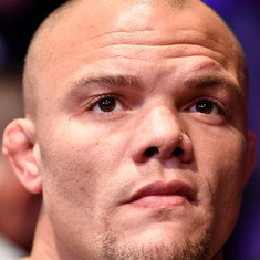 Anthony Smith