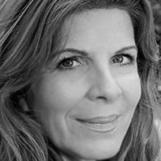 Claudia Wenzel