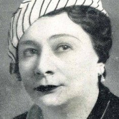 Olga Capri