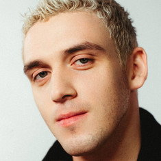 Lauv