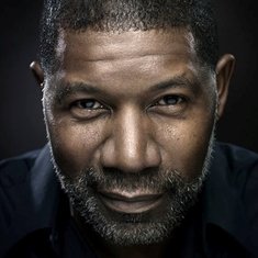 Dennis Haysbert