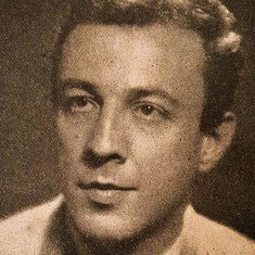 Münir Özkul