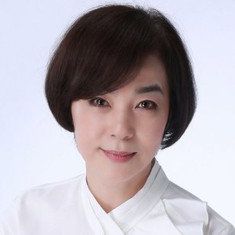 Mine Saori