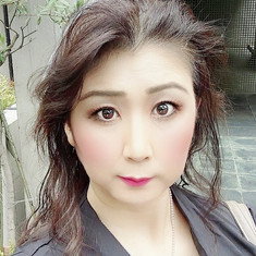 吉岡奈々子
