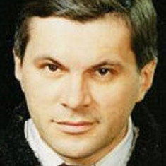 Andrey Dezhonov