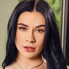 Delilah Dagger