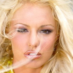 Christi Shake