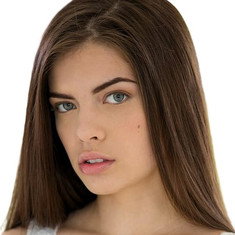 Zoe Wood