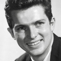 Geoffrey Horne