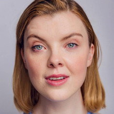 Elise St John