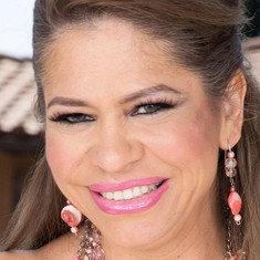 Andrea Grey