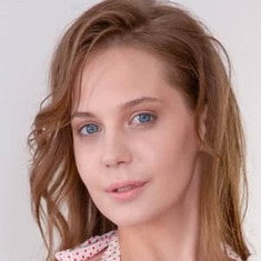 Stasia Si