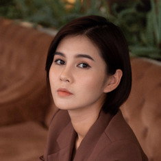 Thu Hoài