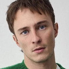 Drew Starkey