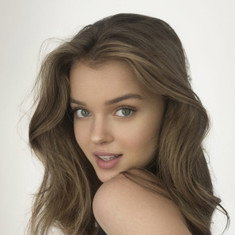 Anna Zak
