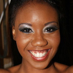 Nina Devon