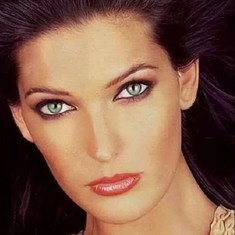 Alessia Merz