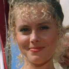 Suzanna Smith