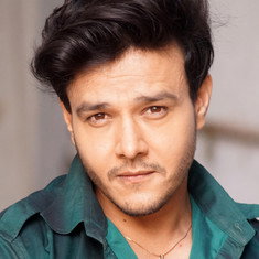 Aniruddh Dave