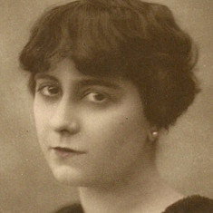 Marie-Louise Derval