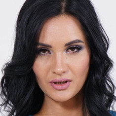 Megan Venutri