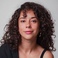 Estefanía Inti