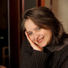 Dana Tapalagă