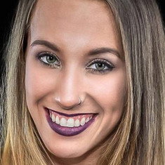 Allie Recks