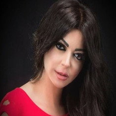 منى جلال