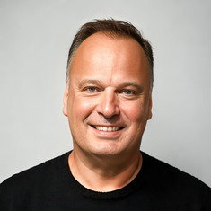 Jeffrey DeBoer