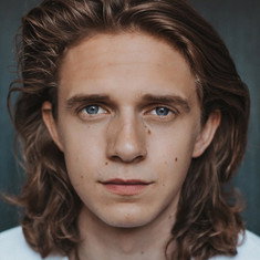 Nikolaj Groth